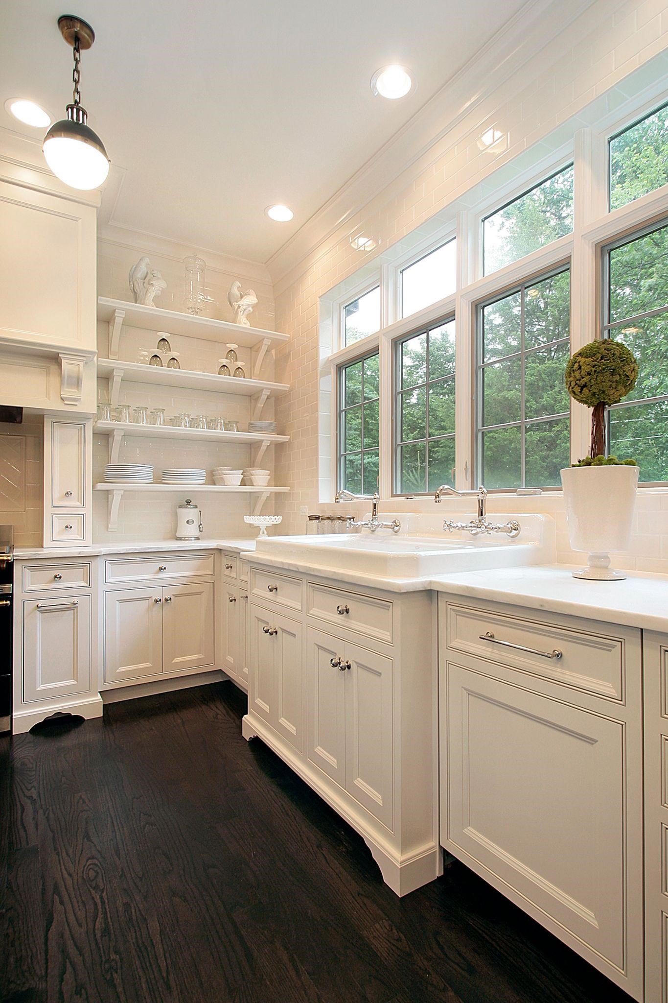 reasons to paint your kitchen cabinets white